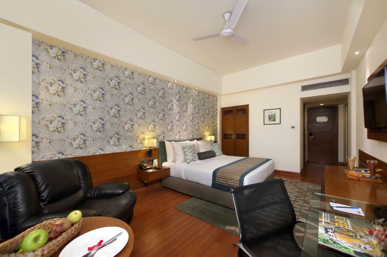 Hotel Maurya Patna Exterior foto